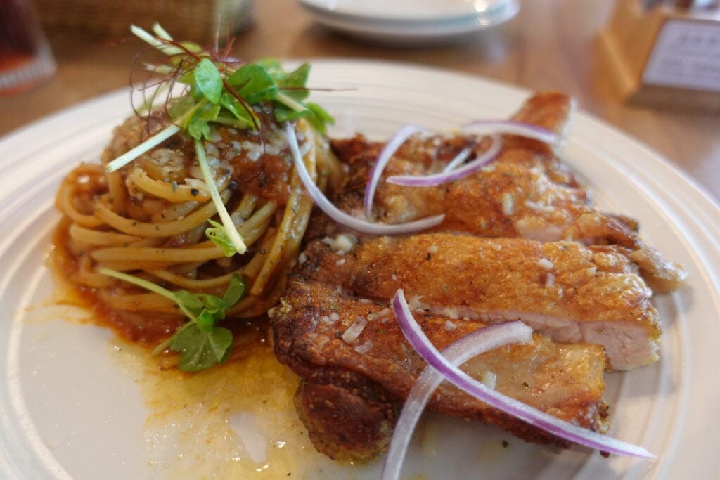 迷迭香花園餐廳-義式茴香紐奧良雞腿排義大利麵